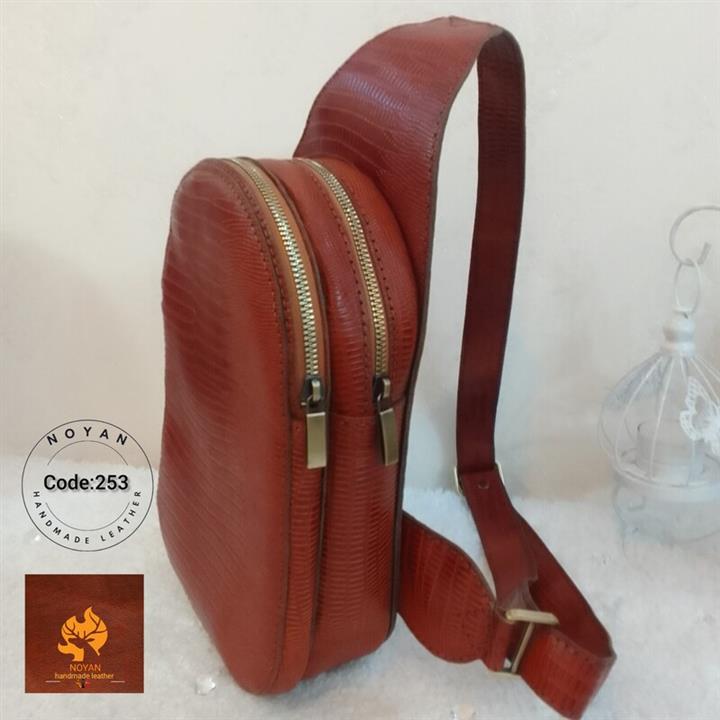 کیف اسپرت مدل کراس بادی چرم گاوی دستدوز